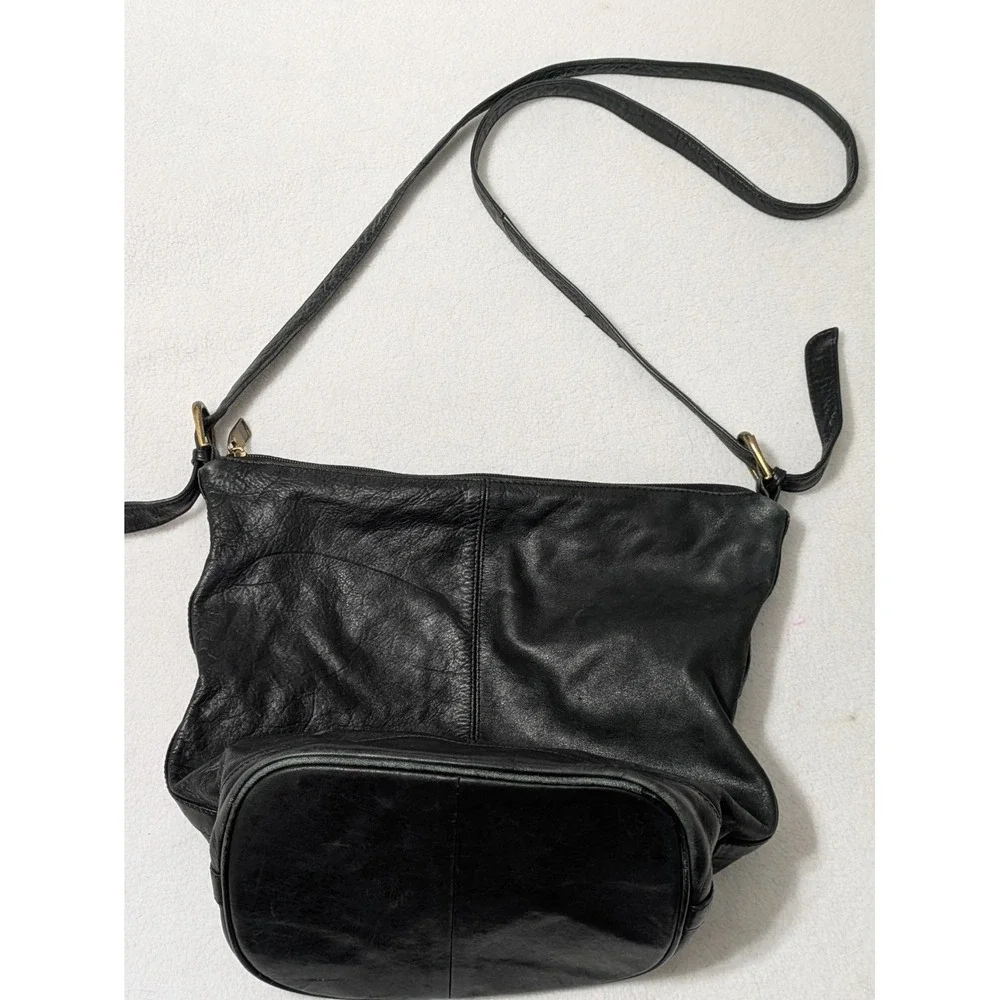 Wilson's Black Genuine Leather‎ Bucket Bag